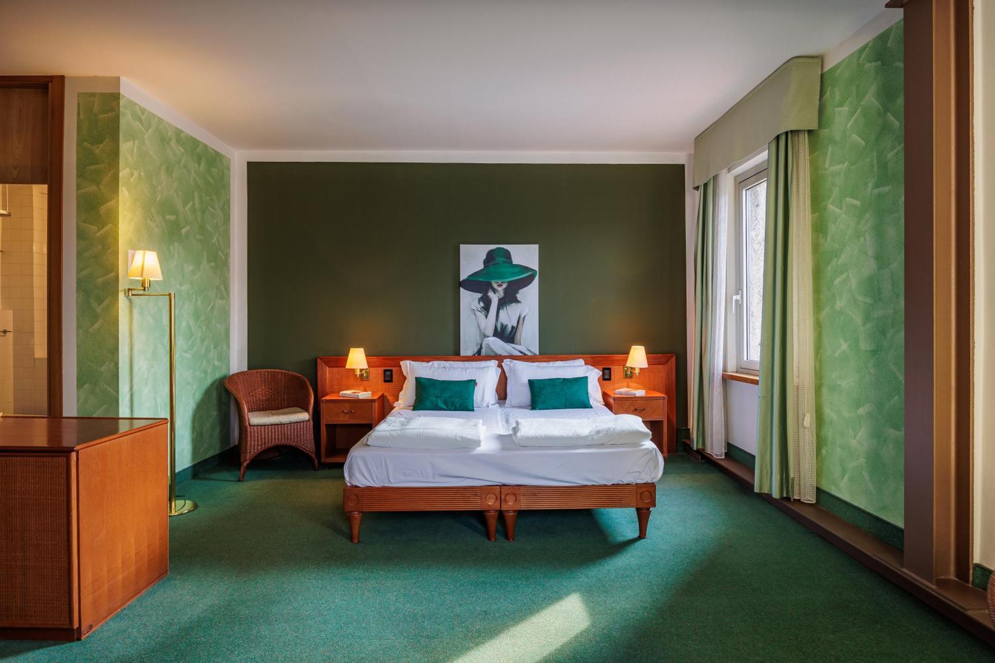 Grotta Hotel Lazise