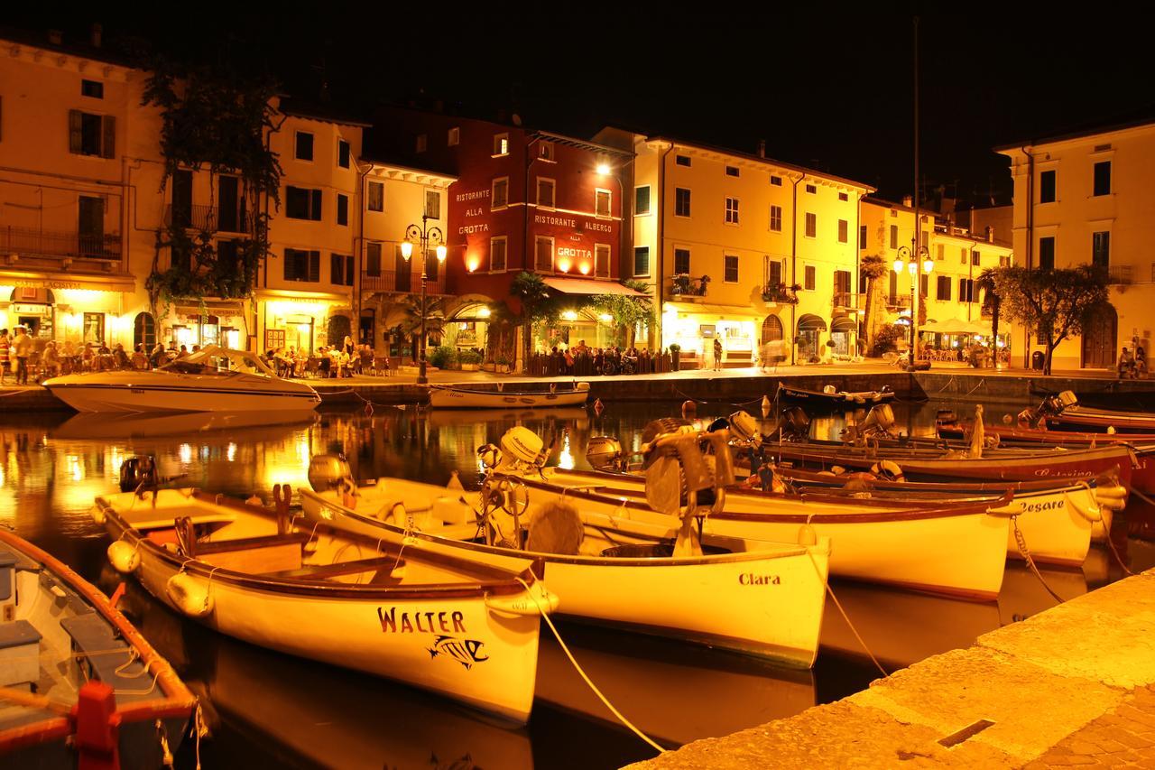 Grotta Hotel 3*